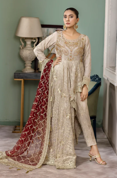 Shop Elegance: Buy Pakistani Wedding Dresses at Rang Jah Online