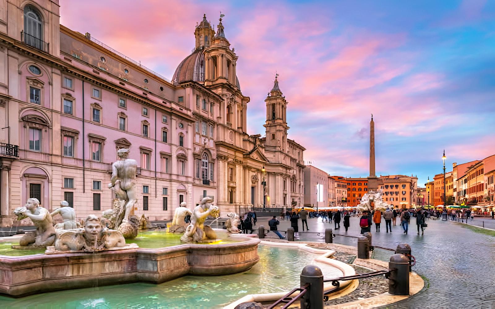 Top 9 Tourist Attractions in Rome, Italy