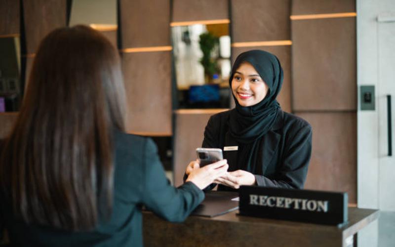 How to Select Reception Uniforms That Match Your Brand’s Identity