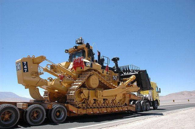 Top Bulldozer Dealers, Agents Distributors In UAE