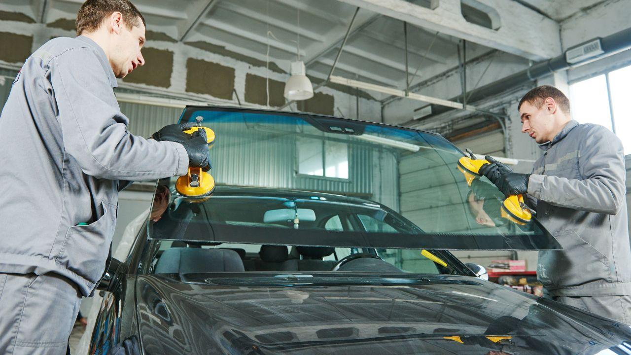 Windshield Repair in Calgary: What to Expect During the Repair Process