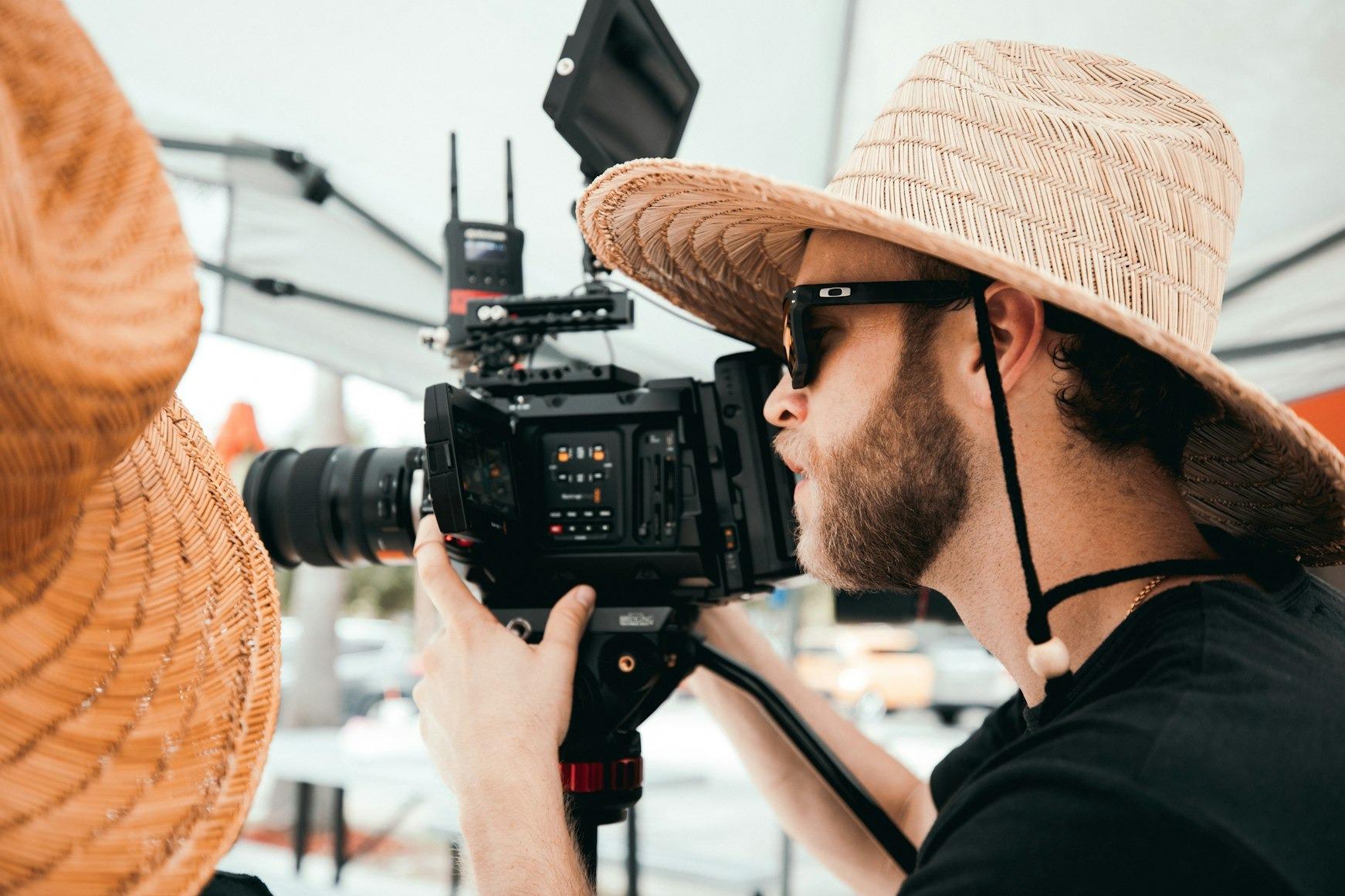 5 Langkah Mudah Membuat Video Company Profile Berkualitas