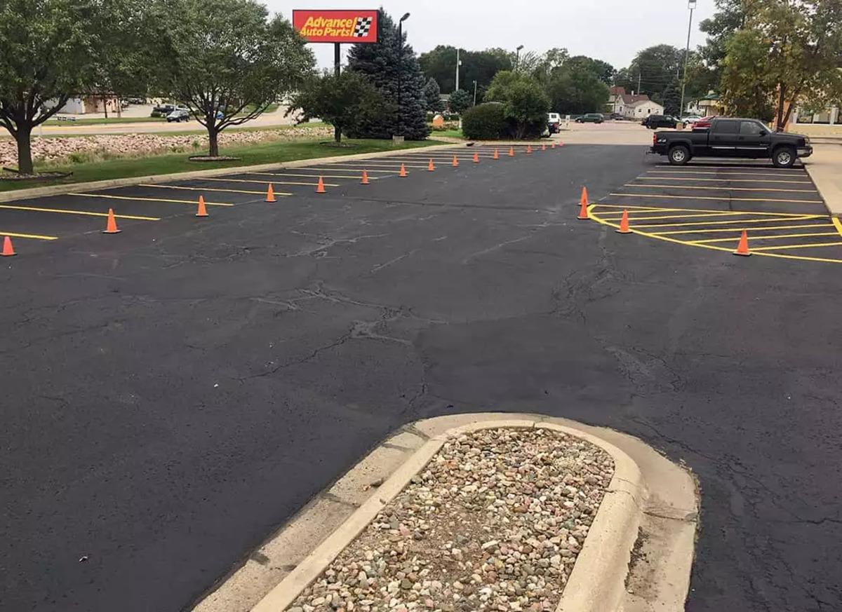 Asphalt Driveways in Springfield: Maintenance Tips