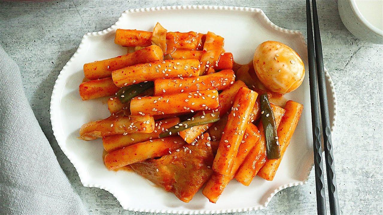 🔥 A Fiery Delight: The Ultimate Tteokbokki Recipe for Spicy Street Food Lovers