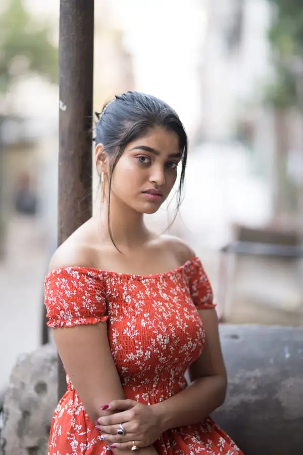 Anushka Aerocity02