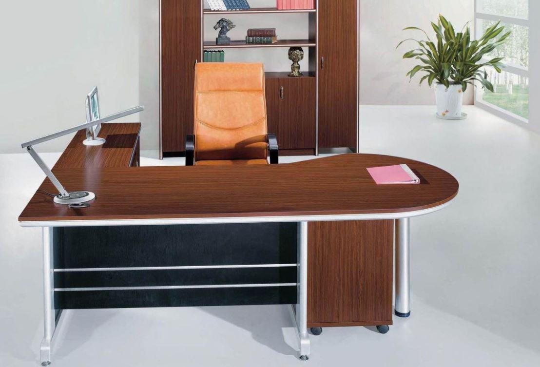 The Importance of Choosing the Right Office Furniture for Your Workspace