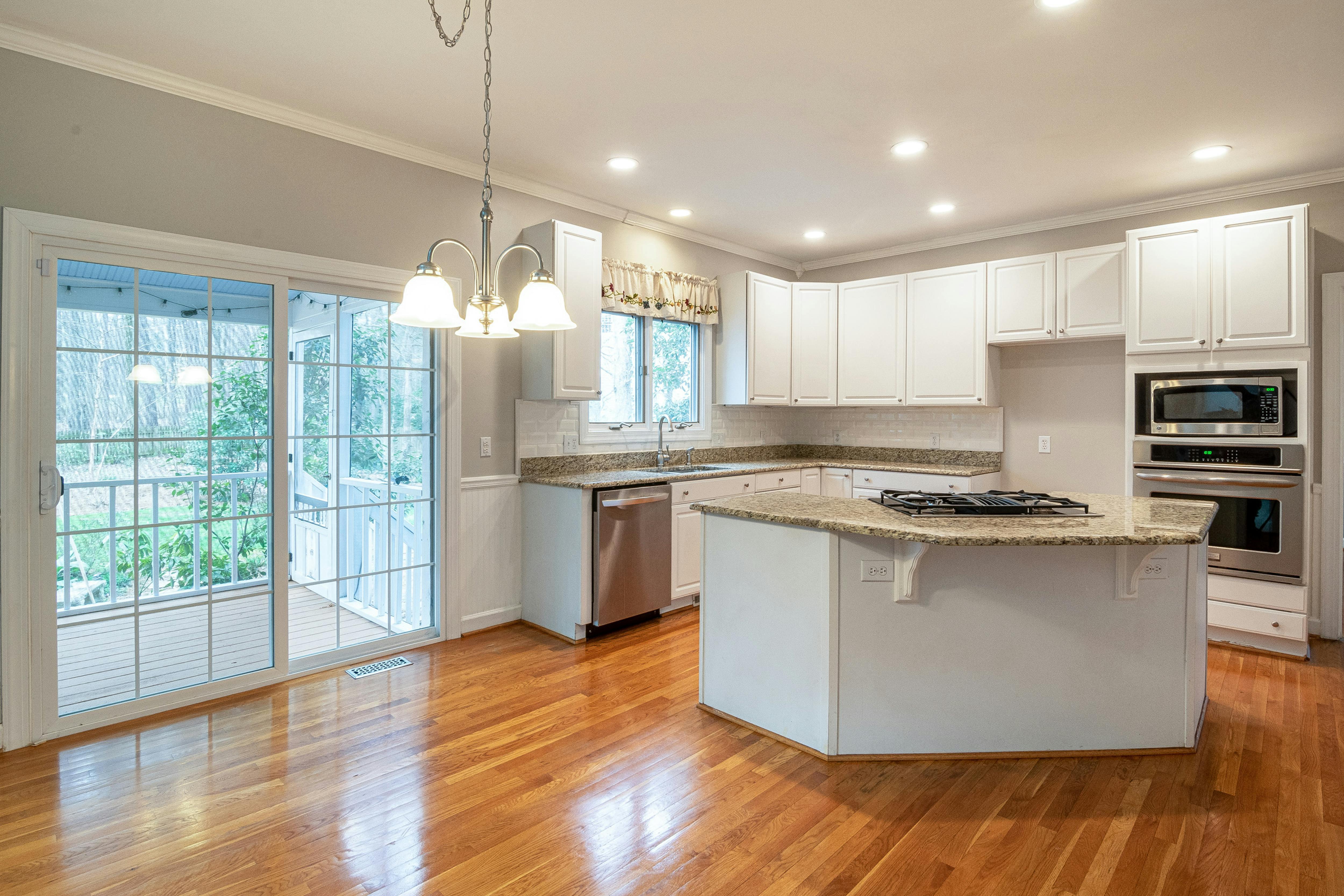 Choosing the Best Worktops in London for Your Kitchen Makeover