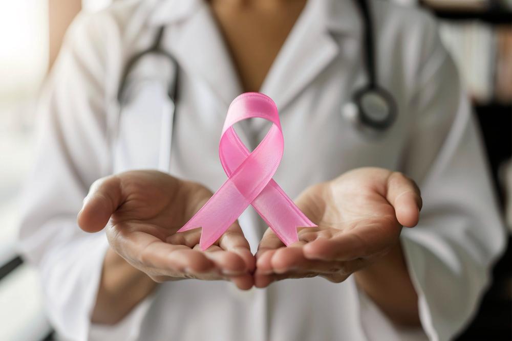 Women's Guide to Breast Cancer Prevention and Early Detection Excellence
