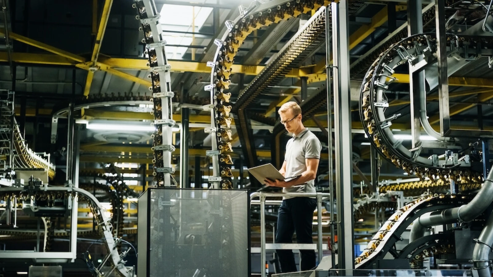 AI Consulting Services That Are Reshaping the Manufacturing Sector