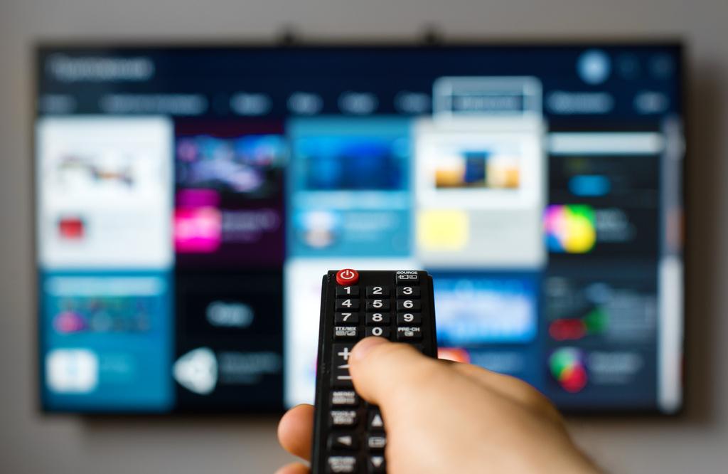 IPTV Kaufen & Bester IPTV Anbieter 2025 - Der Ultimative Ratgeber