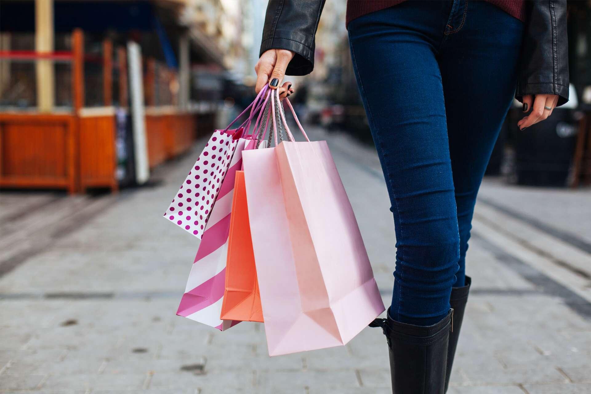 Glamcart: Pioneering the Next Generation of Mobile Beauty Services