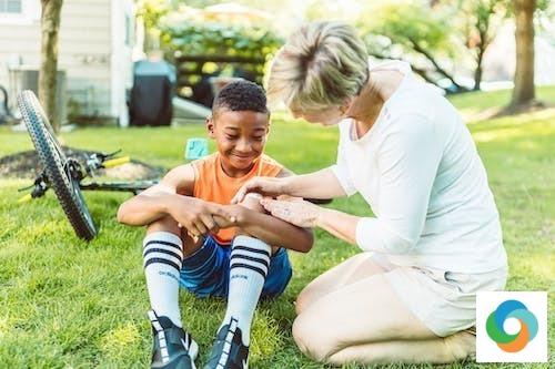 How to Choose the Best Workplace First Aid Kit for Your Office