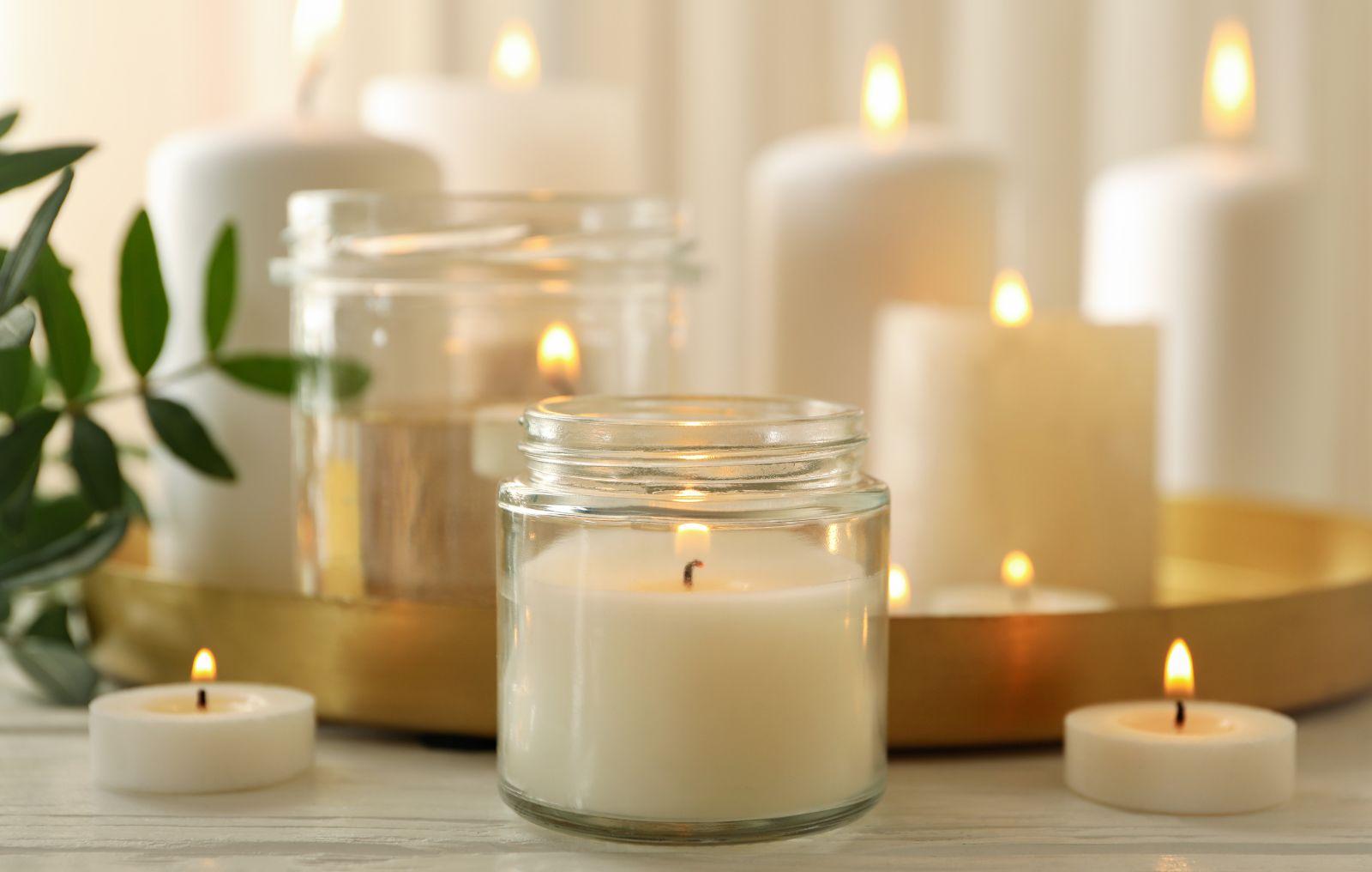 Candle Market: Illuminating Insights for Brands & Retailers
