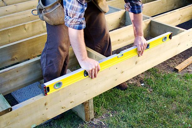 Can a Deck Builder Boost Your Home&rsquo;s Resale Value?