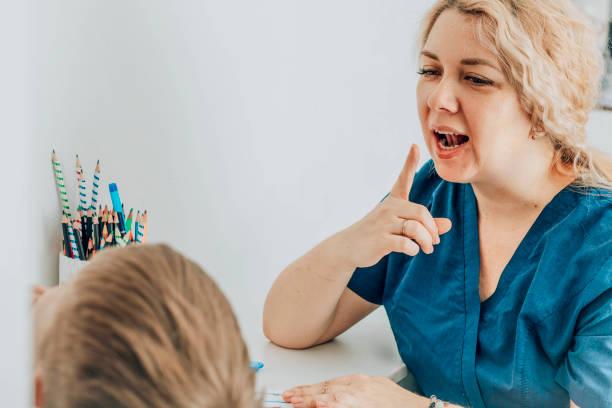 How Can a Speech Pathologist Reduce Frustration in Nonverbal Kids?