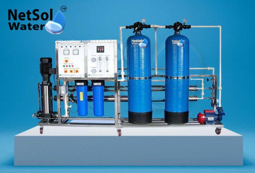 Commercial RO Plant Manufacturer in Delhi NCR for Offices, Hotels, and Factories