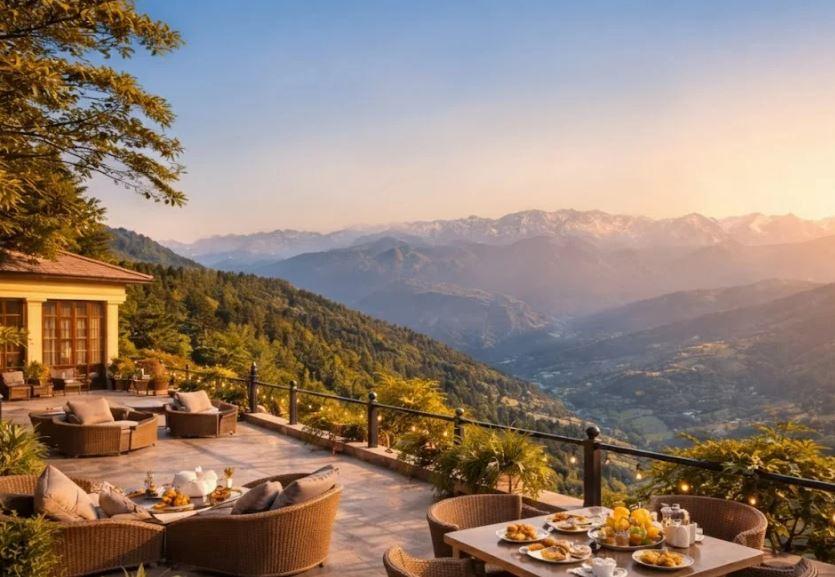 luxury hotel in mussoorie